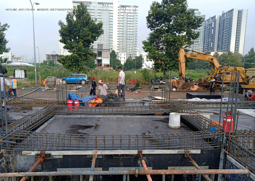 Thi-cong-biet-thu-3-tang-co-ho-boi-18